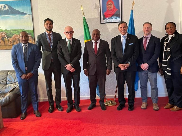 JUMUIYA YA MADOLA YAIPA SALUTI MAMA SAMIA LEGAL AID