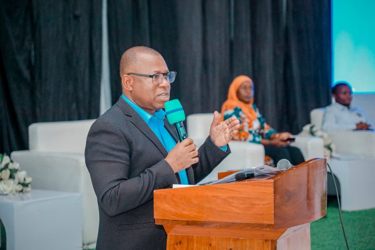 DC SHEKIMWERI APONGEZA JIJI LA DODOMA KUPANDISHA UFAULU