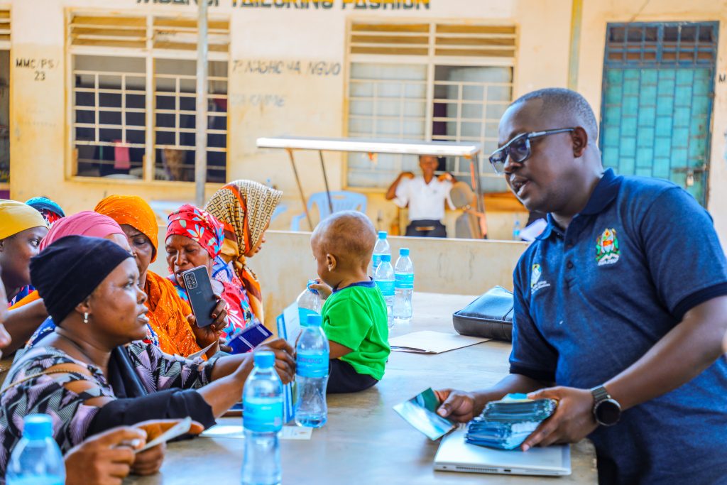WANANCHI WASHAURIWA KUJISAJILI WEZESHA PORTAL
