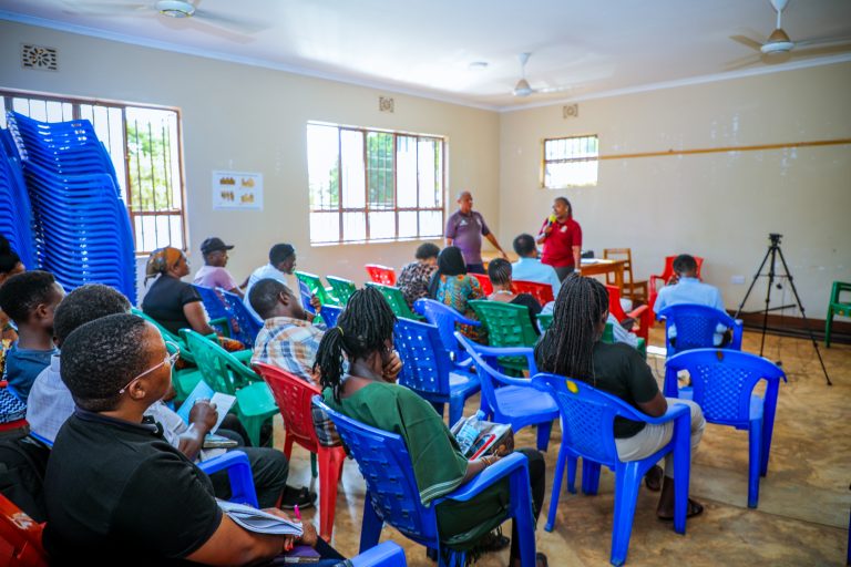 WANANCHI WA PASUA NA MAJENGO WAFURAHIA FURSA ZA UWEKEZAJI