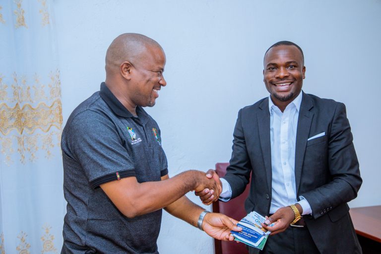 DC KAEGELE AWATAKA WANANCHI WA BUTIAMA KUJITOKEZA KUPATA ELIMU YA FEDHA