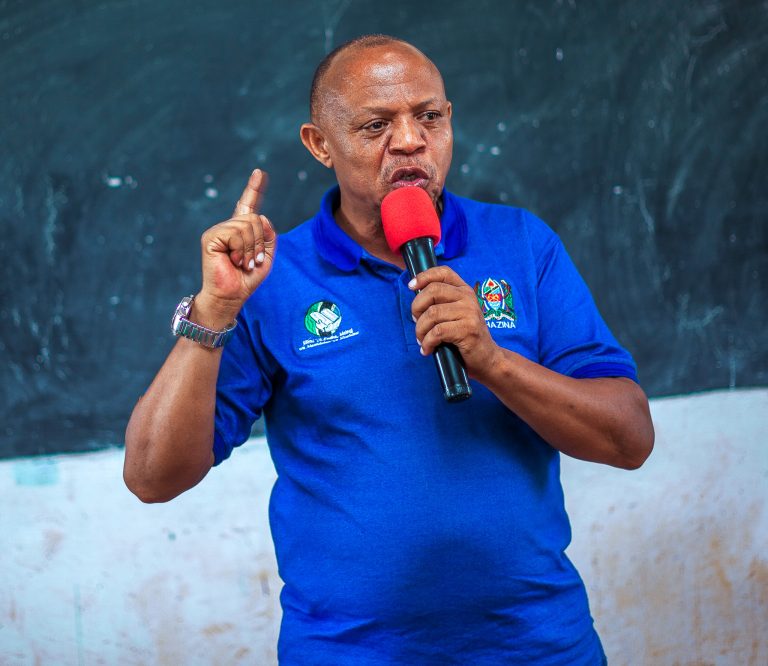 WAFICHUENI KAUSHA DAMU ILI KUIONDOA JAMII KWENYE MATATIZO