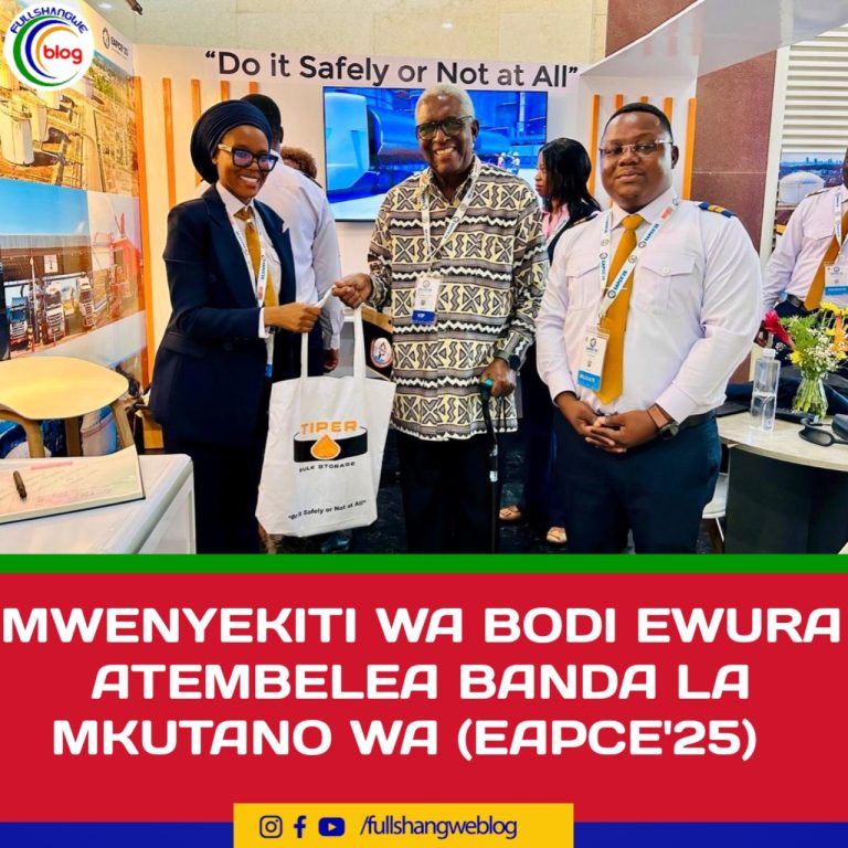 MWENYEKITI WA BODI YA EWURA ATEMBELEA BANDA LA TIPPER MKUTANO WA (EAPCE’25)