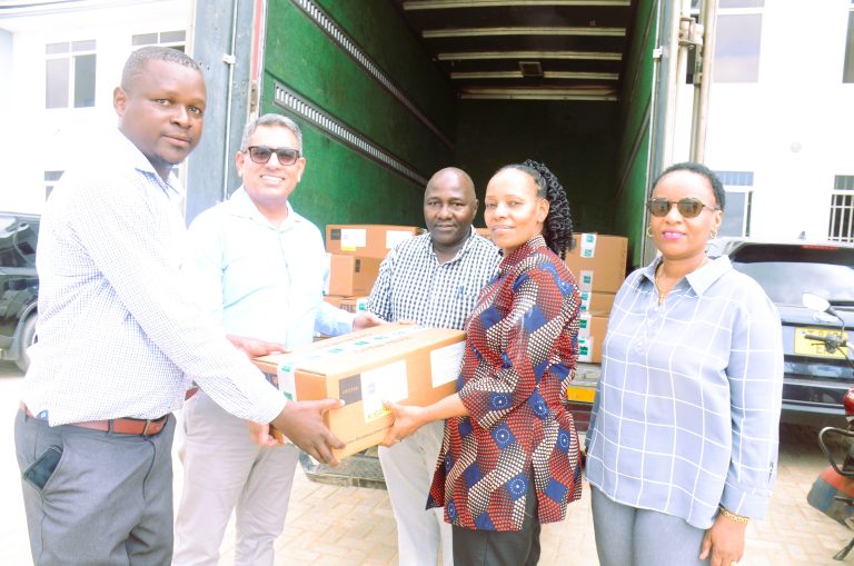 SERIKALI KUPITIA KIWANDA CHA HESTER BIOSCIENCES YATOA DOZI ZA CHANJO ZA WANYAMA LAKI 178 KWA WAFUGAJI KIBAHA DC NA BAGAMOYO