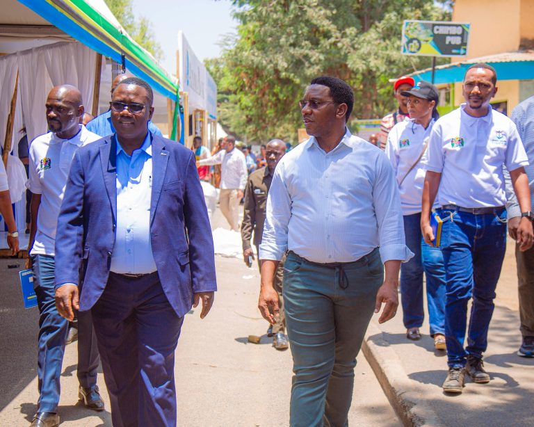 NAIBU WAZIRI WA KATIBA NA SHERIA AWATAKA WANANCHI KUTOA MAELEZO SAHIHI KWA WATOA HUDUMA ZA MSAADA WA KISHERIA