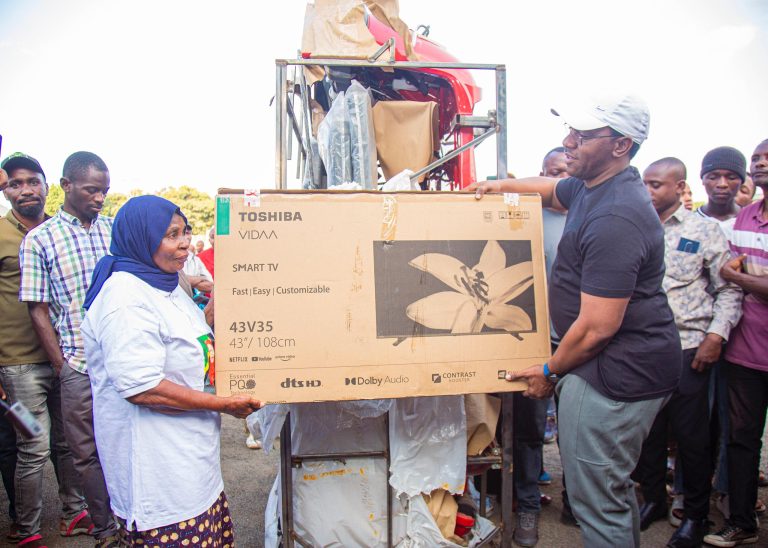 RC MAKONDA ATIMIZA AHADI YAKE, AKIREJESHA SHUKRANI KWA RAIS SAMIA.