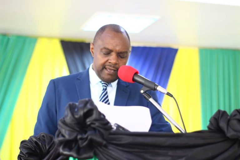 WAHASIBU WATAKIWA KUFANYA KAZI KWA UADILIFU