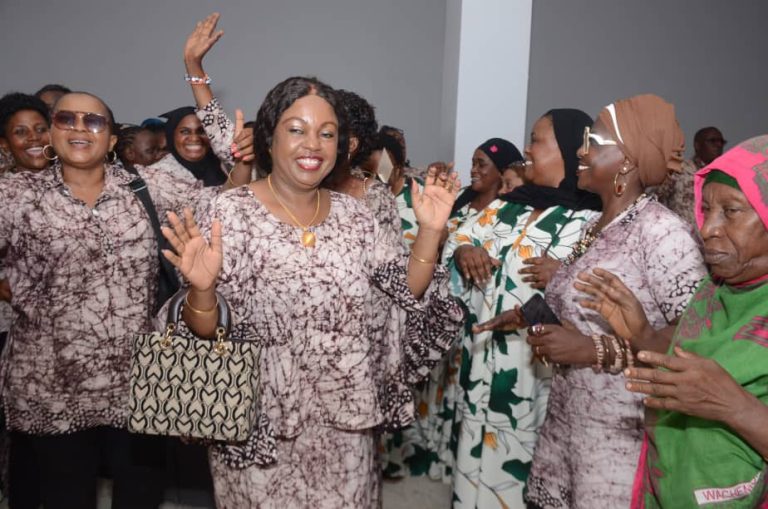 MKE WA MBUNGE JIMBO LA KIBAHA MJI AWAASA WANAWAKE KUPAMBANA NA WIMBI LA UMASIKINI