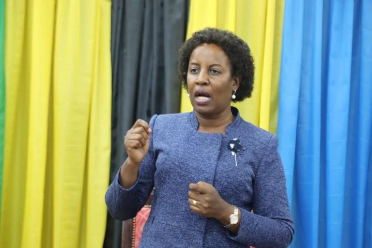 RC SENYAMULE AWATAKA WANANCHI KUTUNZA CHAKULA, WASITUMIE NAFAKA KUTENGENEZA POMBE