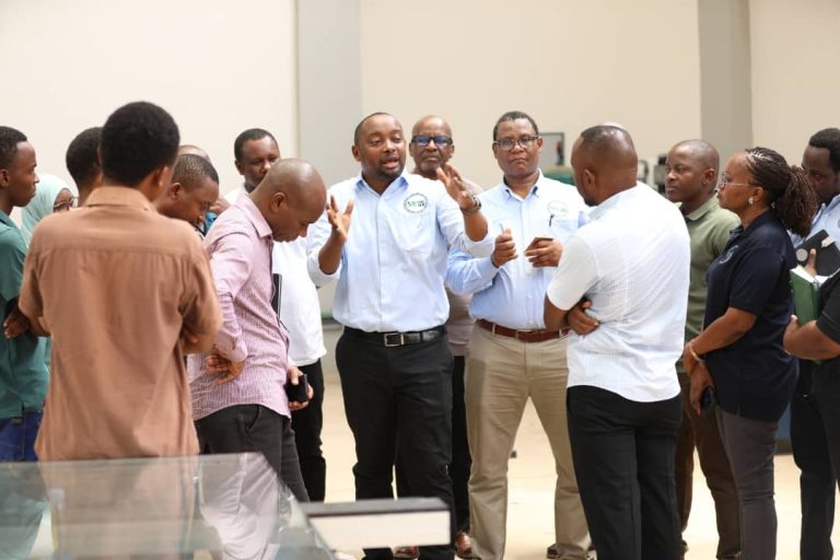 MENEJIMENTI VETA, YATEMBELEA EMIRATE ALLUMINIUM PROFILE KUPATA UZOEFU WA UFUNDI WA ALUMINIAMU