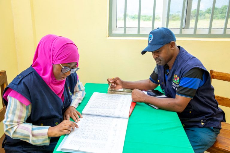 PROGRAMU YA MAFUNZO YA EPIDEMIOLOJIA (TFELTP) YAJIVUNIA UIMARISHAJI WA UFUATILIAJI WA MAGONJWA KWA KUFANYA” ACTIVE CASE SEARCH” 