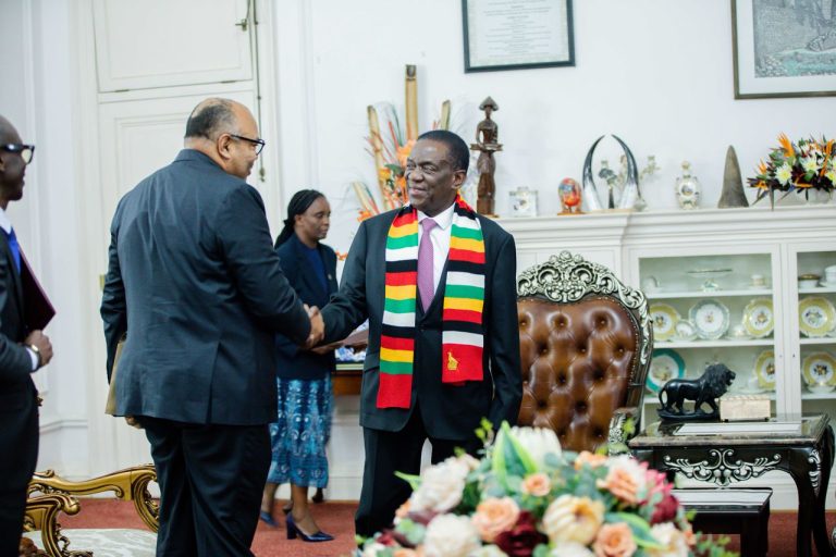 WAZIRI KOMBO AWASILISHA UJUMBE MAALUM WA RAIS SAMIA KWA RAIS WA ZIMBABWE