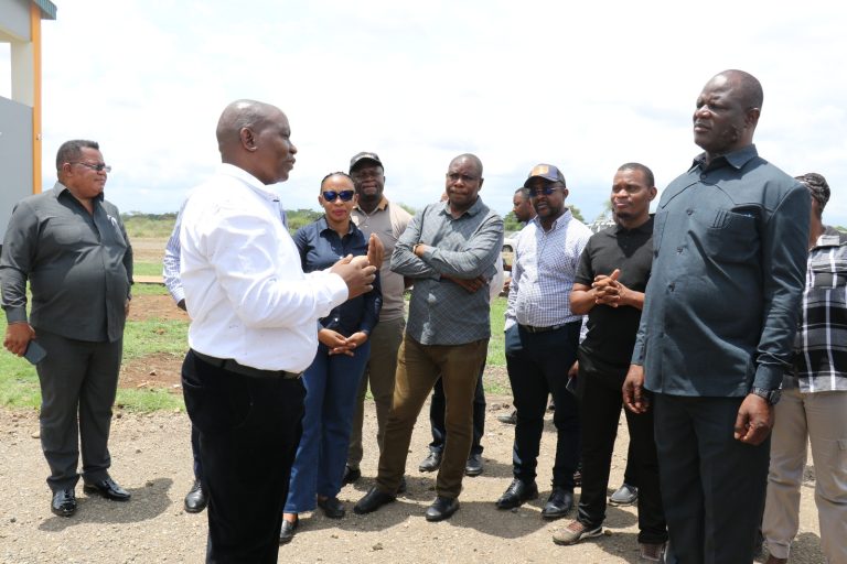 KAMATI YA KUDUMU YA BUNGE YA HESABU ZA SERIKALI(PAC) YATEMBELEA MRADI WA KUFUA UMEME WA KIKULETWA  WILAYANI HAI.