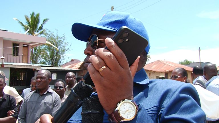 WAZIRI MKUU ATOA POLE KWA WATHIRIKA WA MVUA MUSOMA