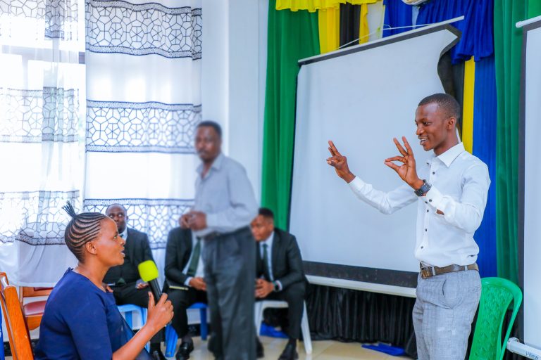 SERIKALI: ELIMU YA FEDHA KUYAFIKIA MAKUNDI YOTE