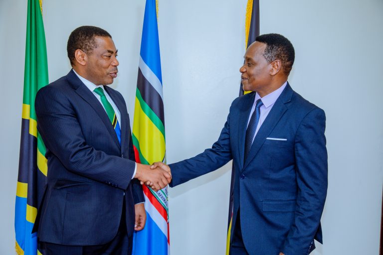 DKT. NCHEMBA ATEMBELEA UBALOZI WA TANZANIA NCHINI UGANDA