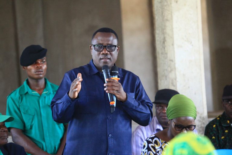 SAGINI ATAKA MAAFISA BIASHARA KUHAMASISHA WATU KUFUNGUA BIASHARA NA SIO KUFUNGIA BIASHARA