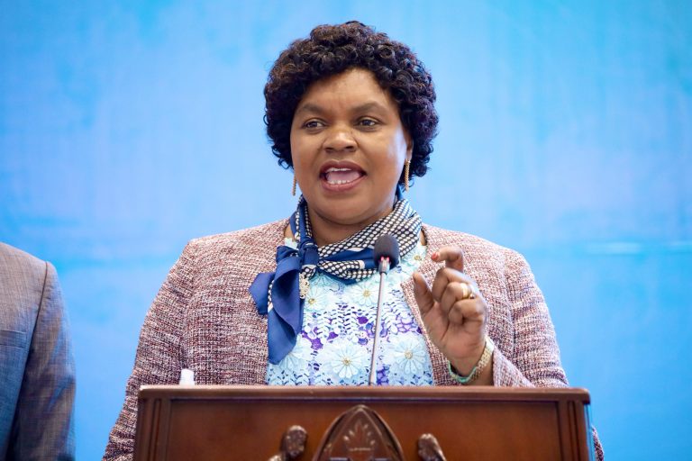 SERIKALI YAENDELEA KUBORESHA HUDUMA ZA AFYA NCHINI