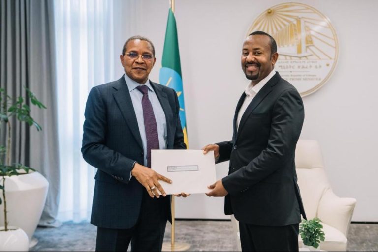 DKT. JAKAYA KIKWETE AWASILISHA UJUMBE MAALUM KWA WAZIRI MKUU WA ETHIOPIA