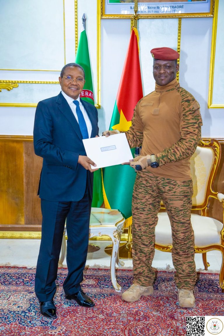 RAIS MSTAAFU JAKAYA KIKWETE AWASILISHA UJUMBE MAALUM KWA RAIS IBRAHIM TRAORE WA BOKINAFASO