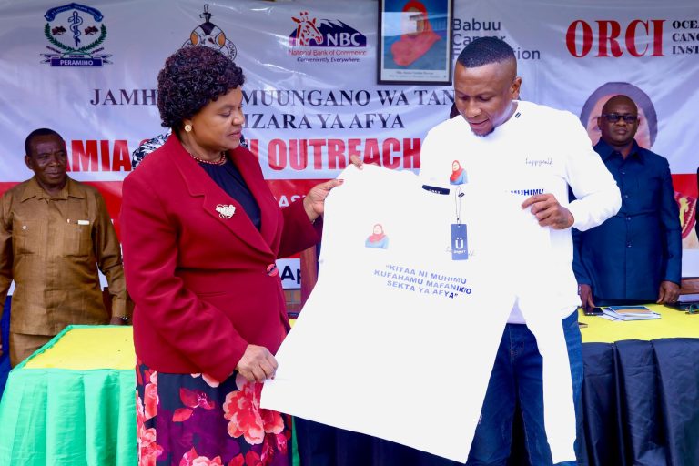 WANANCHI ZAIDI YA 900 PERAMIHO WAPATIWA HUDUMA ZA SARATANI BILA MALIPO 