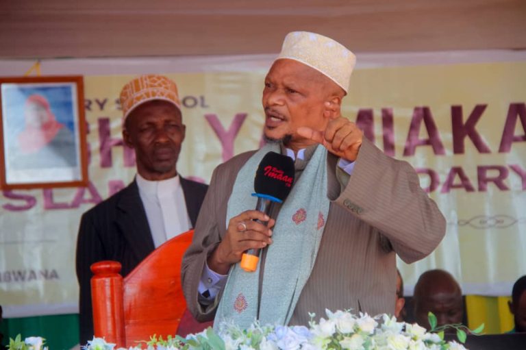 MUFTI WA TANZANIA AONGOZA MAADHIMISHO YA MIAKA 25 YA KILINJIKO ISLAMIC SAME