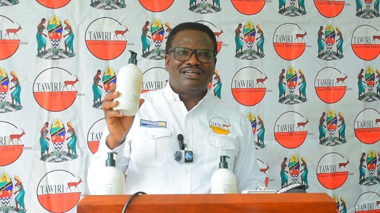 TAWIRI YAGUNDUA DAWA YA ASILI YA KUOTESHA NYWELE NA KUZUIA NYWELE KUKATIKA
