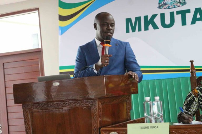 WATUMISHI WIZARA YA MAJI WATAKIWA KUONGEZA ZAIDI BIDII KATIKA KAZI