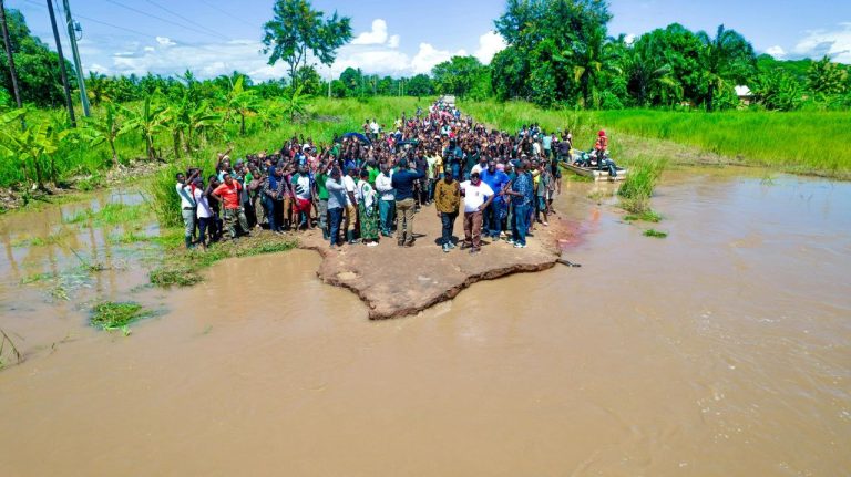 SERIKALI KUTOA BILIONI 18 KUJENGA MADARAJA KUKOMESHA TATIZO LA KUKATIKA KWA MAWASILIANO MALINYI
