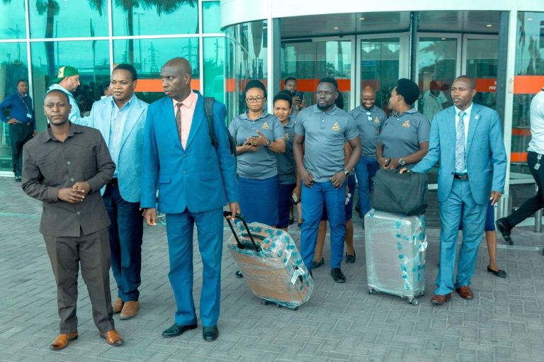 WACHUNGAJI TANZANIA NA KENYA WAUNGANA KUOMBEA YA CHAGUZI MKUU.