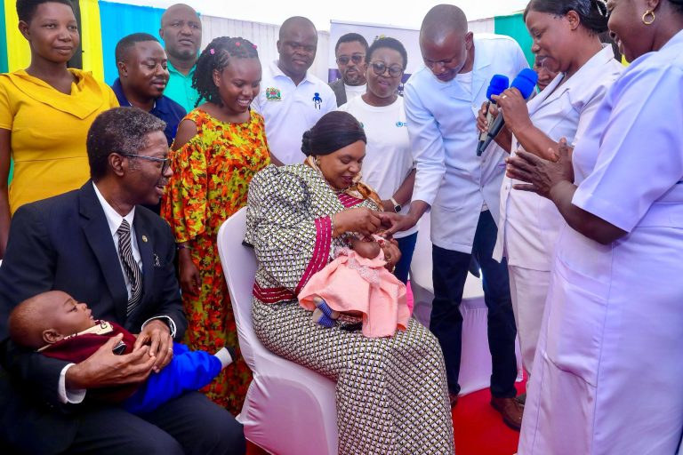 MTOTO ASIPOPATA CHANJO HATARINI KUPATA MAAMBUKIZI YA MAGONJWA -MHAGAMA