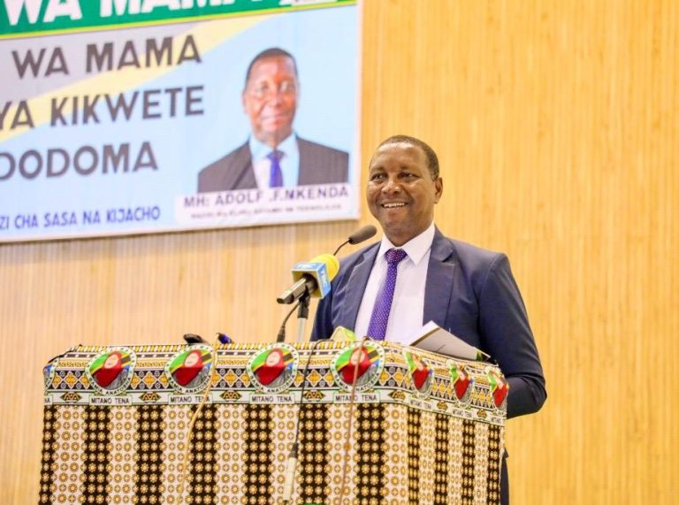 PROF.MKENDA ATAKA SHIRIKA LA MTETEZI WA MAMA KUHAKIKISHA RAIS SAMIA ANASHINDA KWA KISHINDO UCHAGUZI MKUU MWAKA HUU.