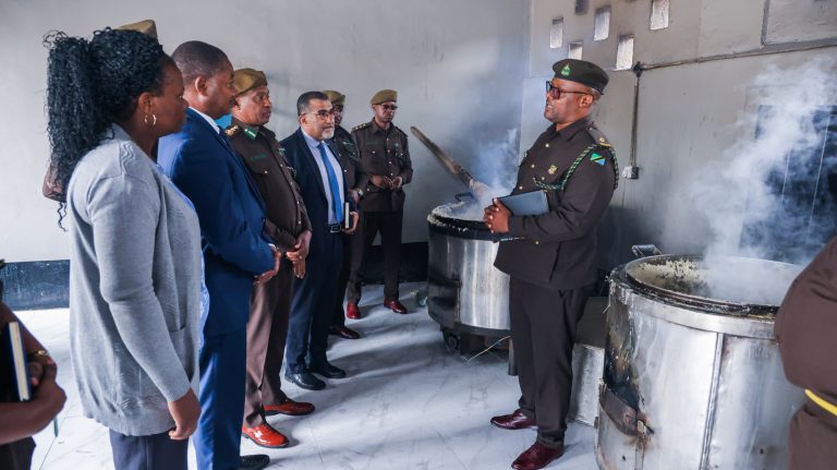 REA YAWEZESHA MAGEREZA YOTE TANZANIA BARA KUANZA KUTUMIA NISHATI SAFI YA KUPIKIA