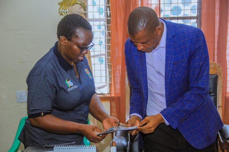 WANANCHI WATAKIWA KUKOPA MIKOPO INAYOTOLEWA NA SERIKALI NA TAASISI RASMI