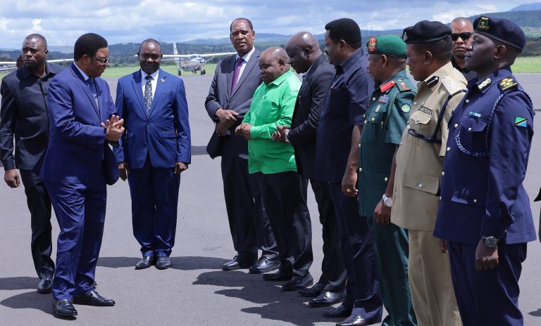 WAZIRI MKUU AFUNGUA KONGAMANO LA CHAMA CHA KISIMA CHA MAFANIKIO