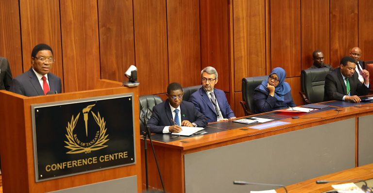 WAZIRI MKUU AFUNGUA MKUTANO WA KUDHIBITI FEDHA HARAMU