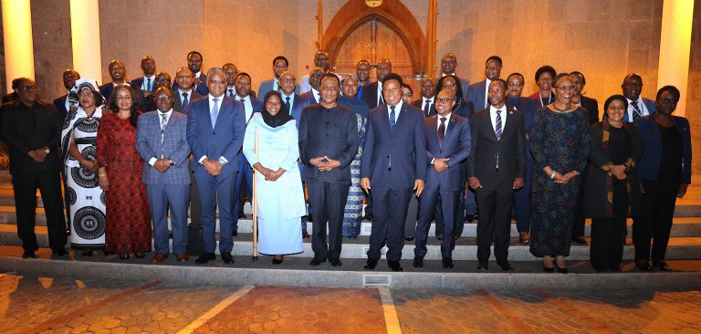 BUNGE LAPITISHA BAJETI YA OFISI YA WAZIRI MKUU NA MFUKO WA BUNGE