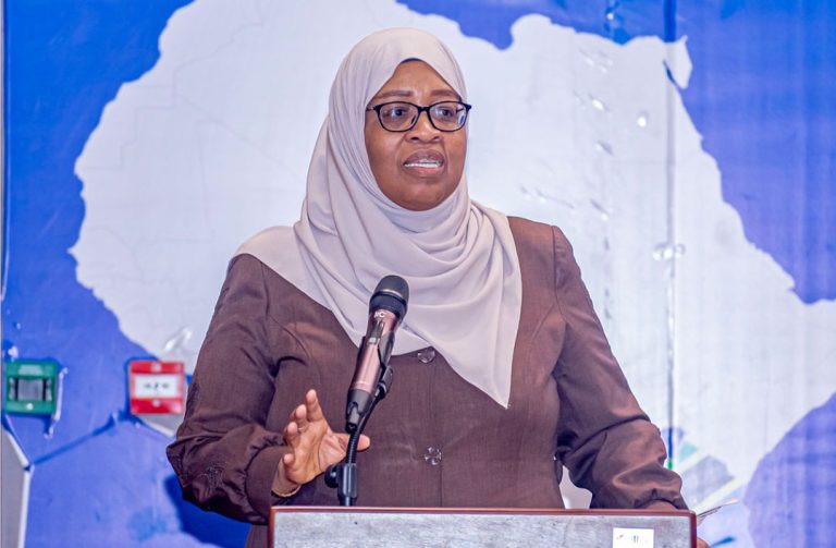 WAZIRI WA NCHI OFISI YA RAIS ,FEDHA NA MIPANGO ZANZIBAR AFUNGUA MKUTANO MKUU WA MWAKA WA IASIU TAWI LA TANZANIA 