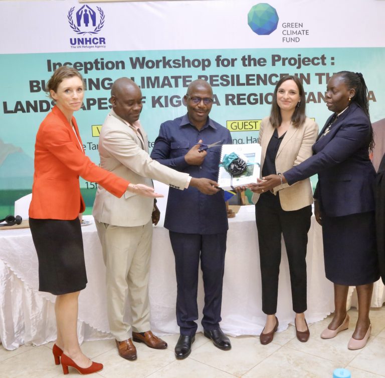SERIKALI YAZINDUA MRADI WA MAZINGIRA KIGOMA