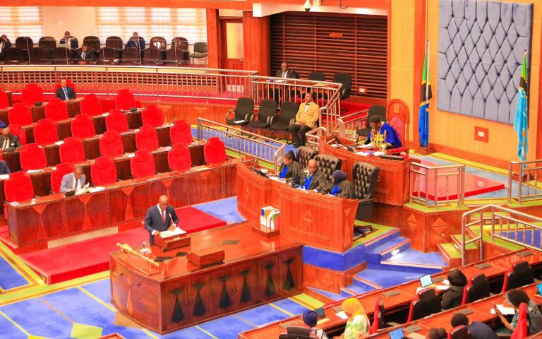 WIZARA YA MAJI YALIOMBA BUNGE KUIDHINISHA TRILIONI 1.01