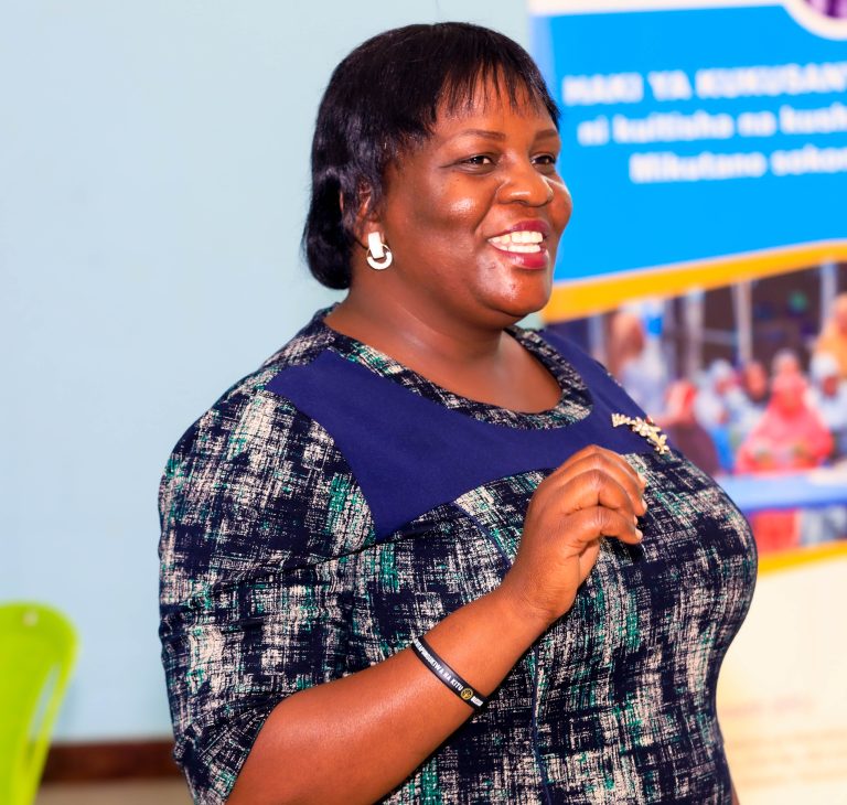 EfG YATOA MAFUNZO YA USAWA WA KIJINSIA, UONGOZI NA HAKI ZA KIRAIA KWA WANAWAKE WAFANYABIASHARA SOKONI SHINYANGA