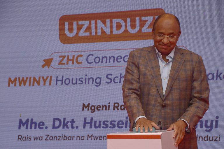 RAIS WA ZANZIBAR MHE.DKT. MWINYI AMEZINDUA MFUMO WA SHIRIKA LA NYUMBA ZANZIBAR ZHC Connect App Mwinyi Housing Scheme Kisakasaka