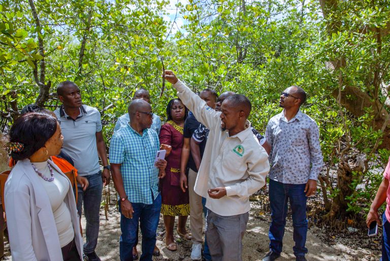 WATUMISHI WIZARA YA FEDHA WAJIVUNIA UTALII WA NDANI