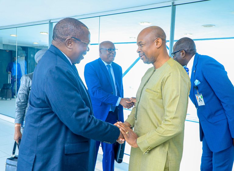 MAKAMU WA RAIS AWASILI NCHINI IVORY COAST