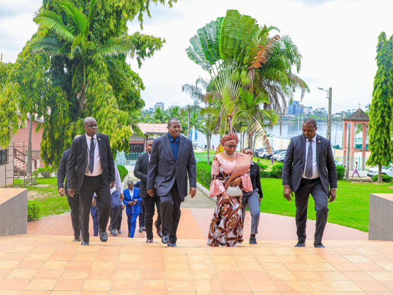 MAKAMU WA RAIS ASHIRIKI IBADA MAALUM NCHINI IVORY COAST