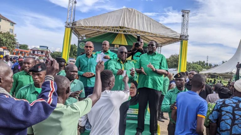 MAKALA  APOKEA WANACHAMA WAPYA 170 MWANZA