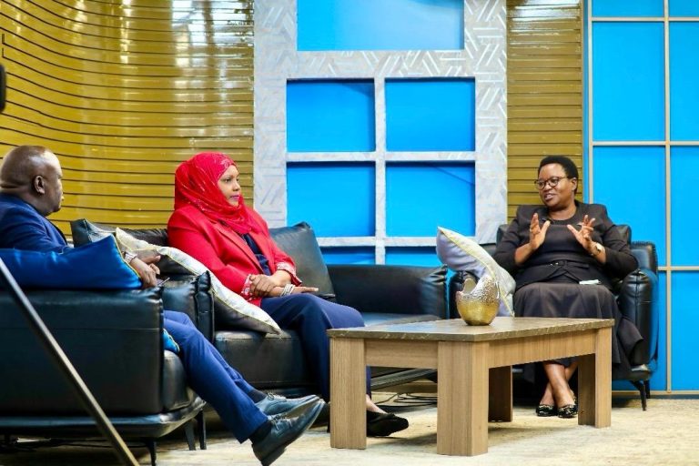 SERIKALI YAWEZESHA MAFUNZO KWA WALIMU YA TEHAMA KATKA SEKTA YA ELIMU