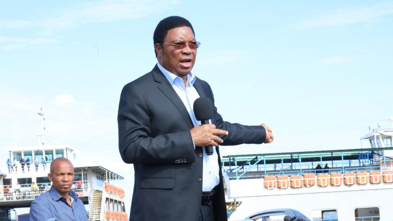 MAJALIWA: SERIKALI IMEJIPANGA KUDHIBITI MAGUGUMAJI ZIWA VICTORIA