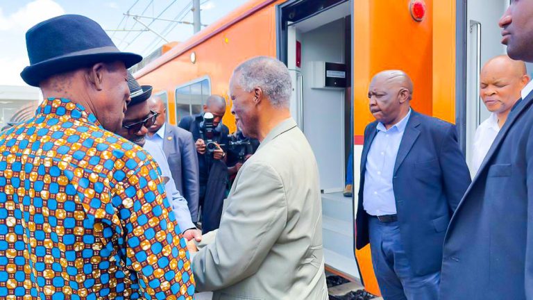 RAIS MSTAAFU WA AFRIKA KUSINI THABO MBEKI AWASILI MKOANI  MOROGORO