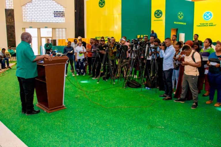 MAANDALIZI YA MKUTANO MAALUM CCM TAIFA YAIVA,MAKALLA AWAITA WAJUMBE DODOMA